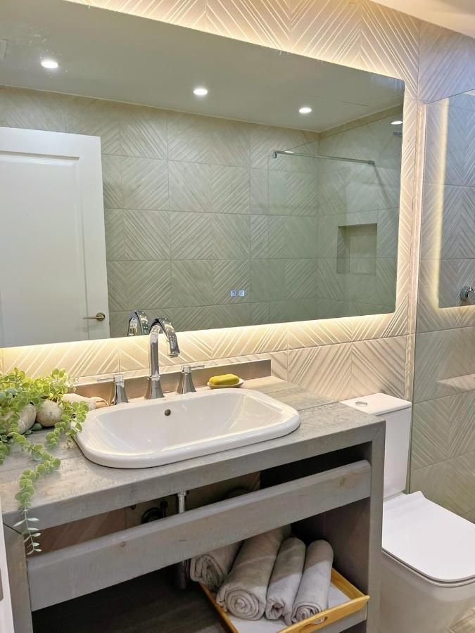 Cheerful Townhouse Center Sitges 5 Bedrooms Pool And Terrace Luaran gambar