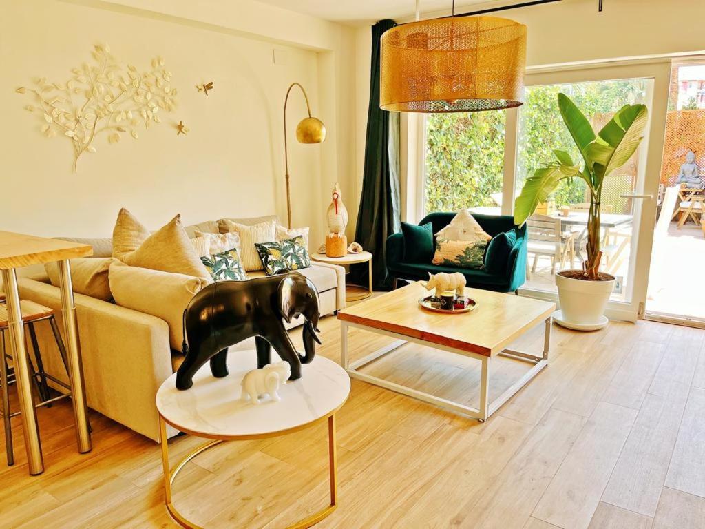 Cheerful Townhouse Center Sitges 5 Bedrooms Pool And Terrace Luaran gambar